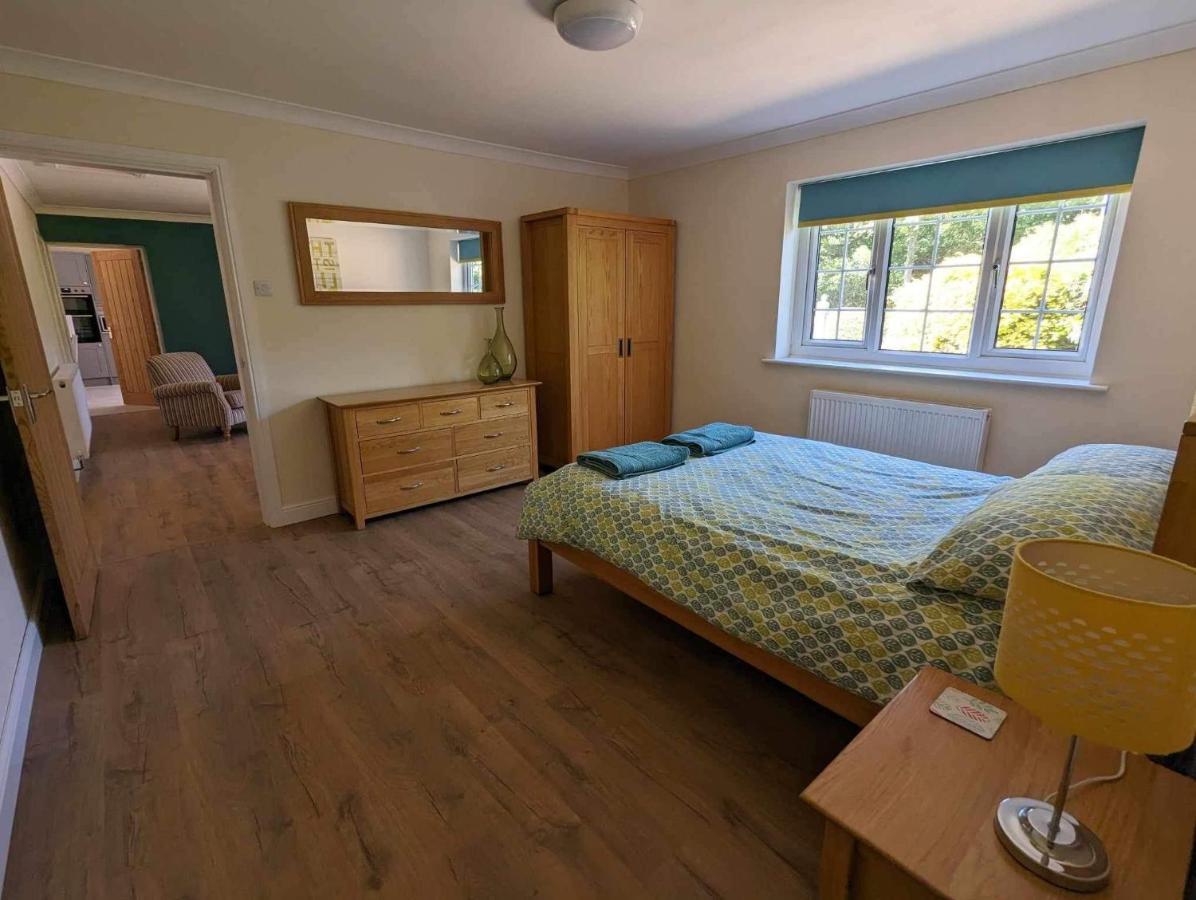 The Hideaway Apartment Woodhall Spa Exterior photo